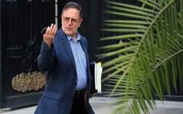 ناگفته های رئیس کل سابق بانک مرکزی به بیان ۵ سال مدیریت اش 