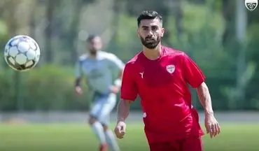 اسدبیگی: با پرسپولیس بازی کردم، اما برای فولاد جنگیدم
