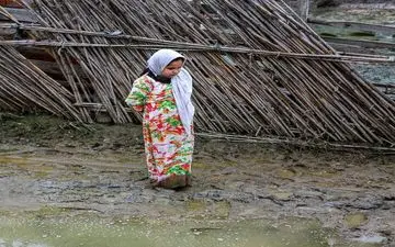 ارسال ۳۰۰۰۰ پماد دور کننده حشرات به اهواز/ دریافت نیازهای دارویی سیل‌زدگان با پیامک