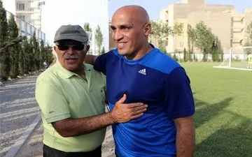 منصوریان فقط دارد ماست‌مالی می‌کند/ جای منصوریان بودم استعفا می‌کردم!