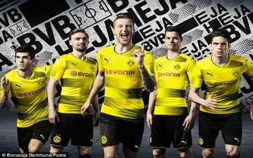  رونمایی دورتموند از پیراهن فصل آینده(عکس)