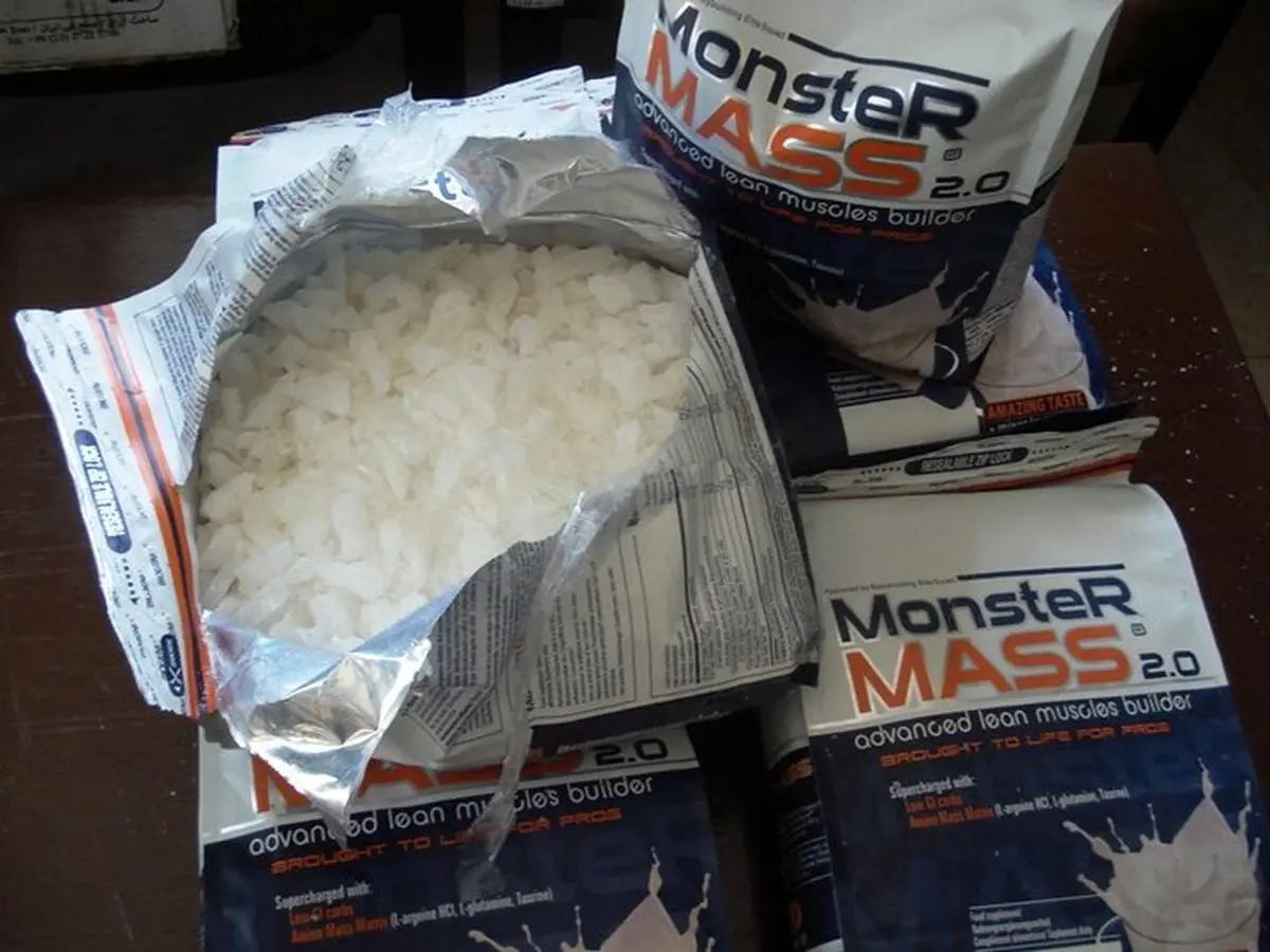 
پلیس از کشف ۲ کیلوگرم هروئین و شیشه در ملارد خبر داد
