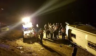 واژگونی اتوبوس مسافربری در محور زاهدان - کرمان با 9 کشته و مصدوم