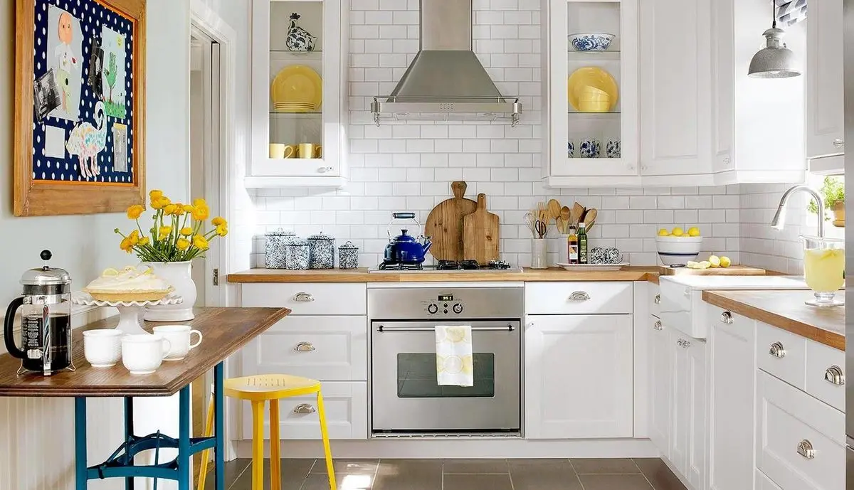 آشپزخانه‌ای درخشان و بدون لکه: 5 ترفند برای تمیز نگه داشتن پیشخوان