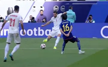 شوت دیدنی جهانبخش از بالای دروازه به بیرون رفت | فیلم