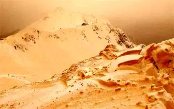 بارش "برف نارنجی" اروپا را شگفت‌زده کرد