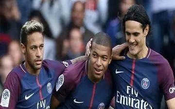 احتمال محرومیت در نقل و انتقالات بالا رفت