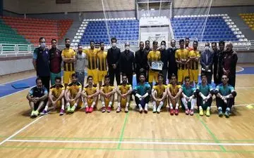 شمسایی سفید پوش شد