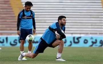 استراحت به خانزاده، عامل دوری از تیم ملی