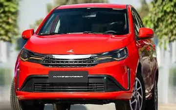 از اولین هاچ بک تولید ملی کرمان موتور رونمایی شد