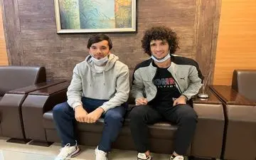 چرا دو بازیکن تاجیک قرارداد خود را با پرسپولیس نهایی نمی‌کنند؟