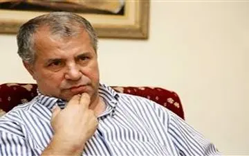  علی پروین:رئیس‌جمهور بودم،موبایل را جمع می‌کردم!