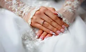 طرح‌های خلاقانه و زیبای ناخن مناسب برای عروس ها