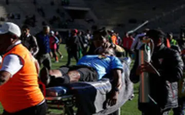  ویکتور هوگو در زمین فوتبال جان باخت