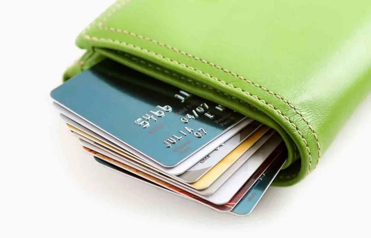 دسترسی به اطلاعات کارت بانکی به بهانه نصب نرم افزار