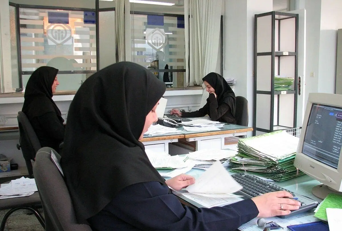 بالاخره کارمندان دولت پنج‌شنبه‌ها تعطیل شدند یا دورکار؟