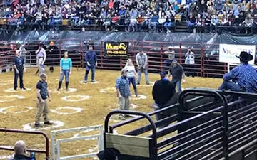 مسابقه‌ای خطرناک برای افرادی که از مرگ هراسی ندارند+فیلم