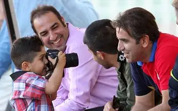 کریم باقری فقط می خواهد باشد / ثمره پرسپولیس بی بزرگتر می شود مهدی طارمی / کی روش از استقلالی ها هم خوشحال تر است