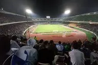 ورزشگاه آزادی مملو از هواداران استقلال شد؛ شور و هیجان وصف‌ناپذیر در آستانه دیدار با الشرطه