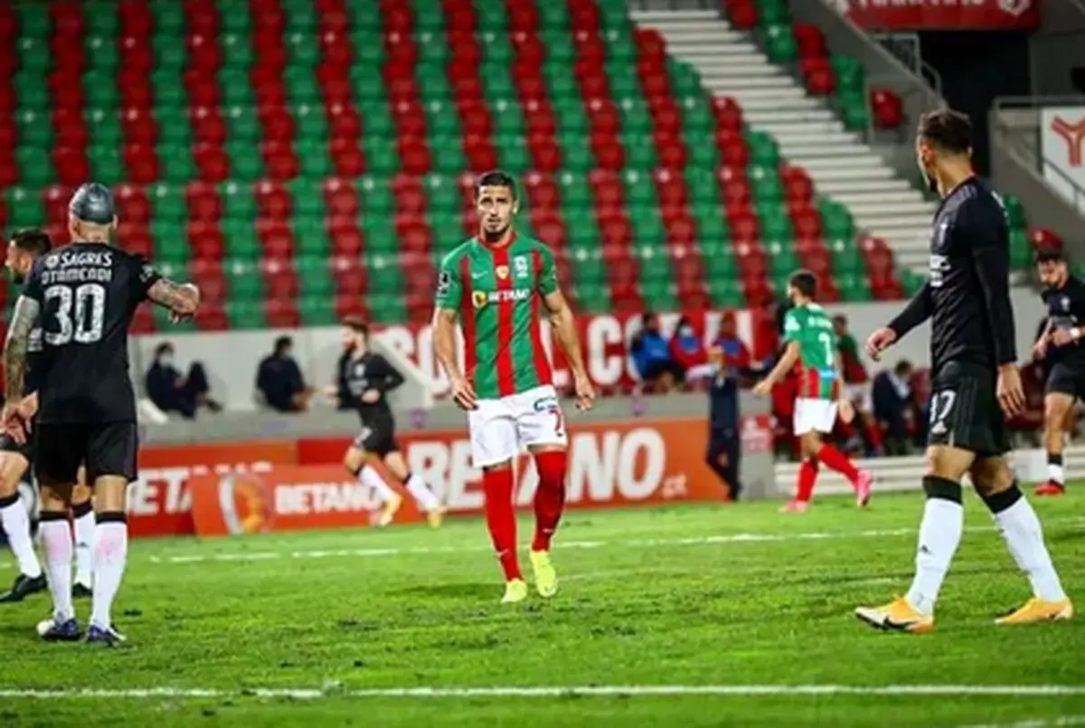 پرسپولیس به دنبال جذب دو بازیکن جدید