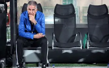 کی‌روش در برابر استقلال قرار گرفت