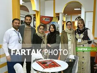 یگانه توللی دختر کرمانشاهی سفیر صلح  جهانی 