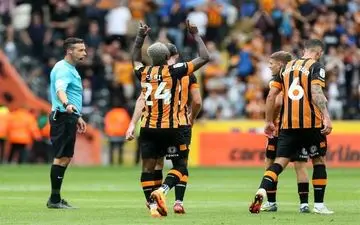 صدرنشینی موقت هال سیتی با حضور مهاجم تیم ملی ایران