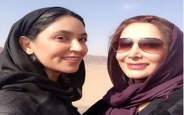 سلفی سیما مطلبی به همراه فریبا طالبی در یزد