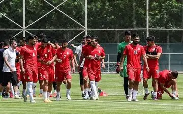 هاشمی‌ مقدم: میکس قشنگی از بازیکنان در تیم ملی هستند/ نکونام کار بسیار سختی دارد