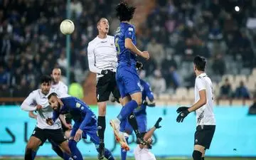 ضعف مدیریت به استقلال ضربه زد/ فرصت‌سوزی به آبی‌پوشان لطمه می‌زند