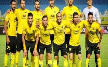 پیروزی سپاهان مقابل نفتی‌ها/ شاگردان قلعه‌نویی صدرنشین شدند
