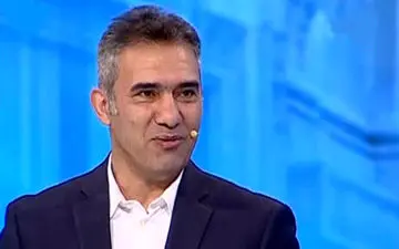 احمدرضا عابدزاده؛ استقلالی هستی یا پرسپولیسی؟!