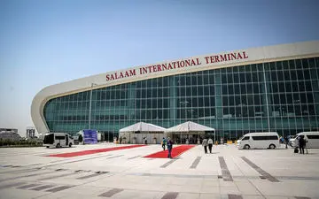 بنر جنجالی فرودگاه امام /ماجرا چیست ؟