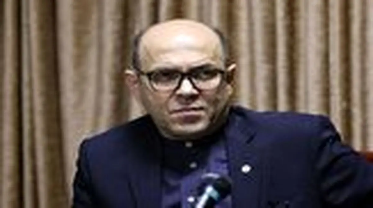 اینکه احمد سعادتمند از استقلال حقوق می گیرد اتفاق بدی نیست