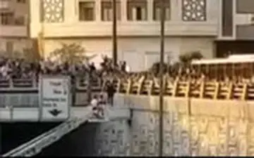 آتش‌نشانان جلوی خودکشی دختر جوان در اتوبان امام علی را گرفتند