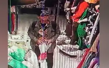 این مرد را میشناسید ؟ / او مثل آب خوردن دزدی میکند