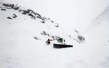 احتمال سقوط بهمن در ارتفاعات و جاده‌های کوهستانی البرز