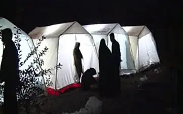 اولین شب زلزله‌زدگان کرمان + فیلم