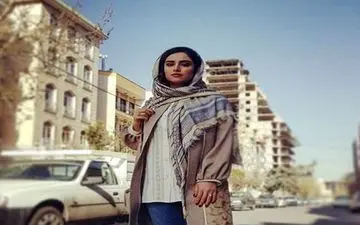 پوشش و ظاهر متفاوت هانیه غلامی؛ وسط خیابان (عکس)