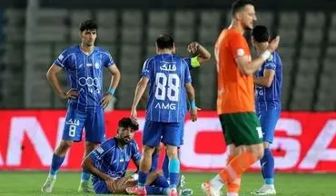 وضعیت مدافع استقلال فردا مشخص می‌شود/ 2 بازیکن در انتظار تصمیم کادر فنی