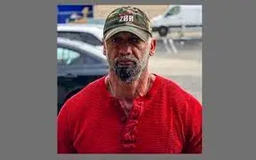 پسر “گوگوش” مادرش را با خاک یکسان کرد!