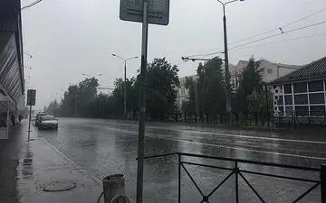 بارش شدید باران در کازان قبل از دیدار ایران اسپانیا