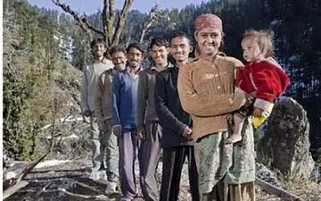 عجیب ولی واقعی؛ زندگی مشترک یک زن با 5 شوهر! + عکس شوک آور 