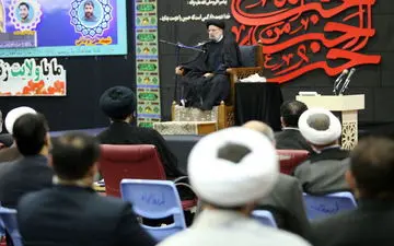 رئیسی: روضه قلب و دین ماست؛علم روضه باید بر پا بماند