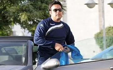 منصوریان نباید پشت بازیکنش را خالی می‌کرد