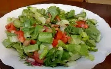 برای داشتن استخوان هایی قوی،سالاد بخورید!