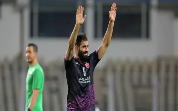 اولین خرید تابستانی الاهلی از پرسپولیس می آید
