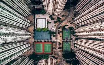  عکس منتخب نشنال جئوگرافیک | تنها در میانه ازدحام