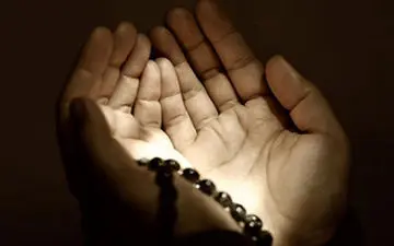 ذکری که فرشتگان در ثبت ثواب بی‌انتهای آن از خدا کمک می‌خواهند! +فیلم 