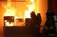  ساختمان ۴ طبقه در خیابان ولیعصر در آتش سوخت/ چند نفر مصدوم شدند؟ 